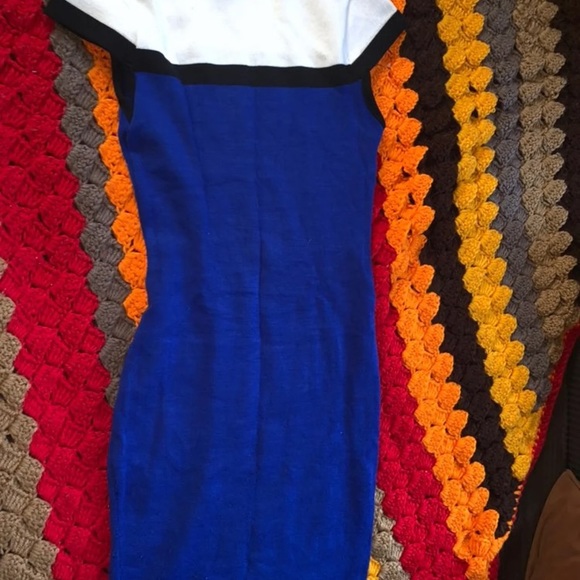 Dress - Picture 2 of 3